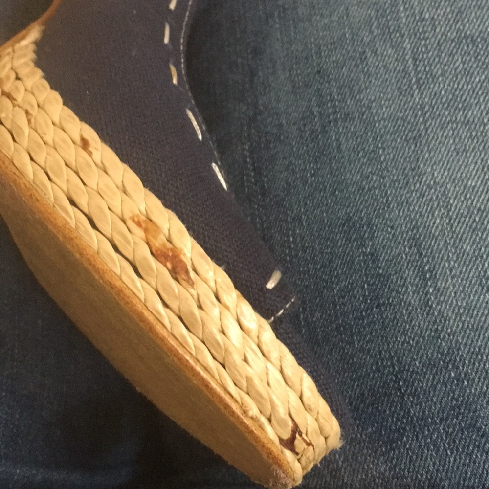 Heels! - Picture 3 of 4